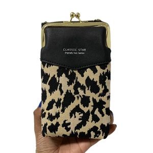 1155-Cell Phone Wallet Crossbody Bag-Black/Leopard